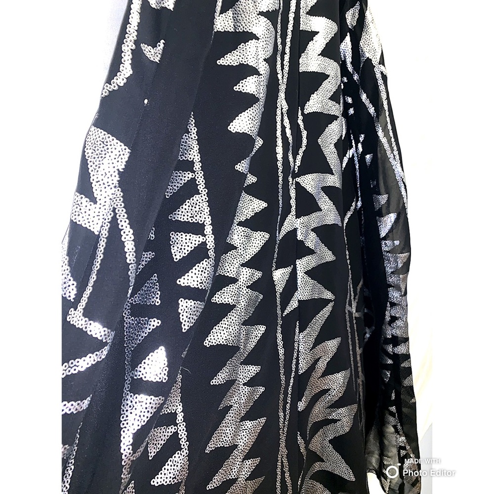 Black / Silver Cocktail Party Dress Medium - Picture 4 of 6
